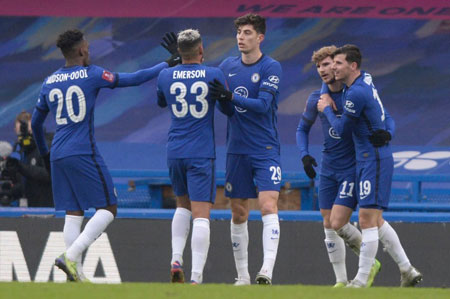 篮球勇士主帅称赞替补群：能量十足