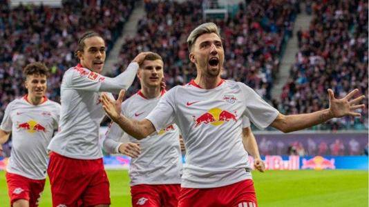 篮球CBA球队训练营全员参与