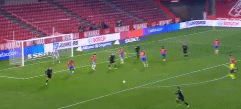 勇士半场仅得34分创赛季新低，波杰&霍福德合计12中1